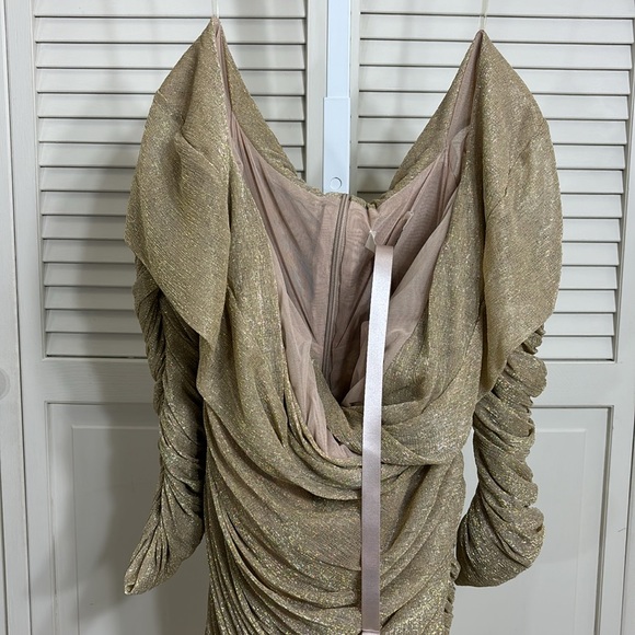 NWT House of CB Felicity Gold Ruched Mesh Off Shoulder Dress L+ - Picture 7 of 14